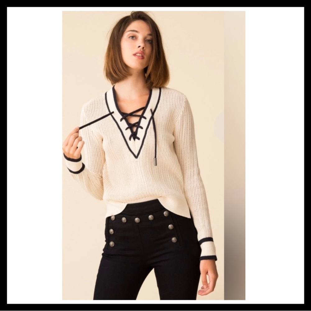 🎉🎉HOST PIC🎉🎉 
VERONICA BEARD Iverson Lace-up V Neck Ivory&Navy